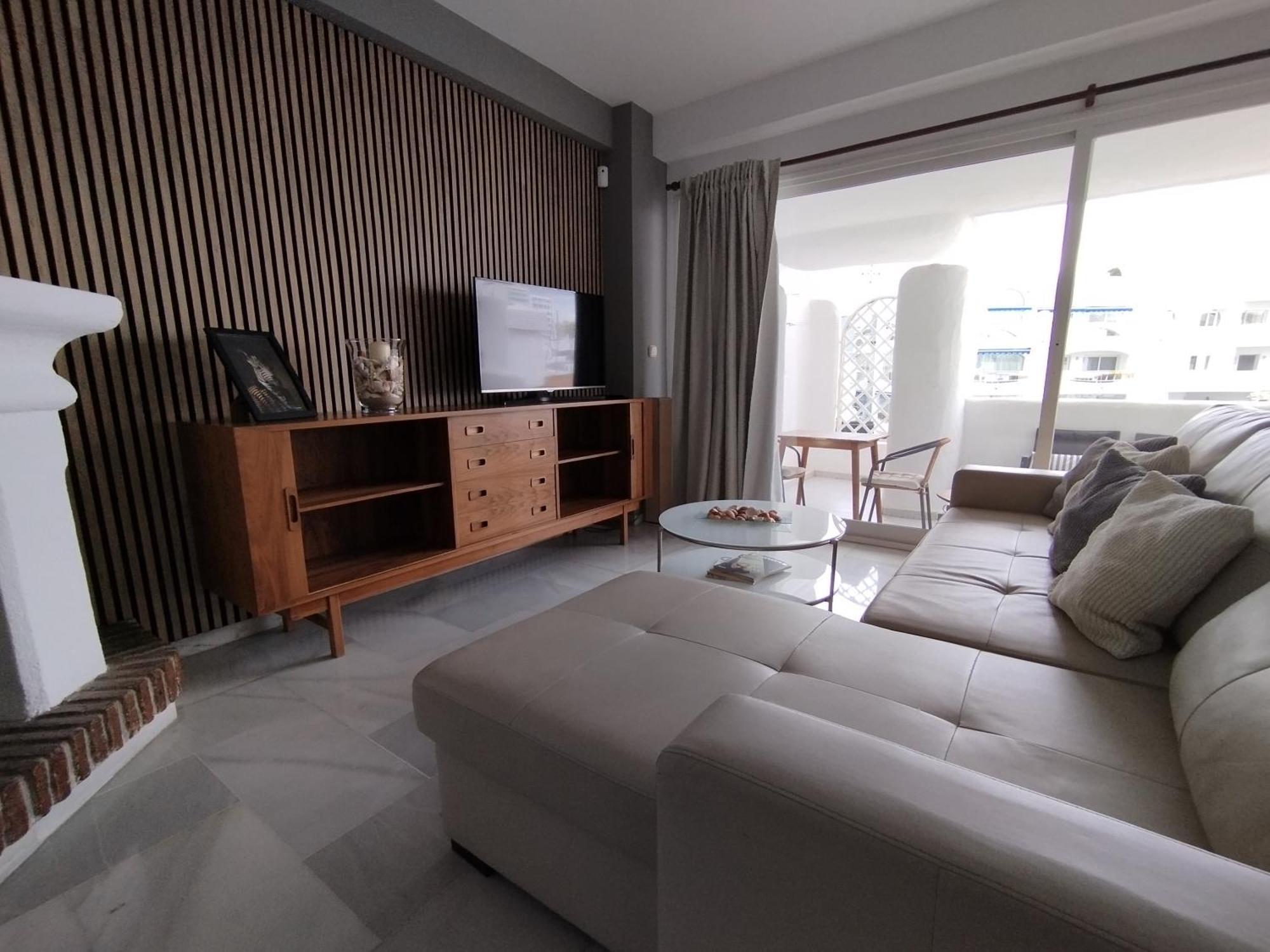 בנאלמדנה Puerto Marina Palace מראה חיצוני תמונה